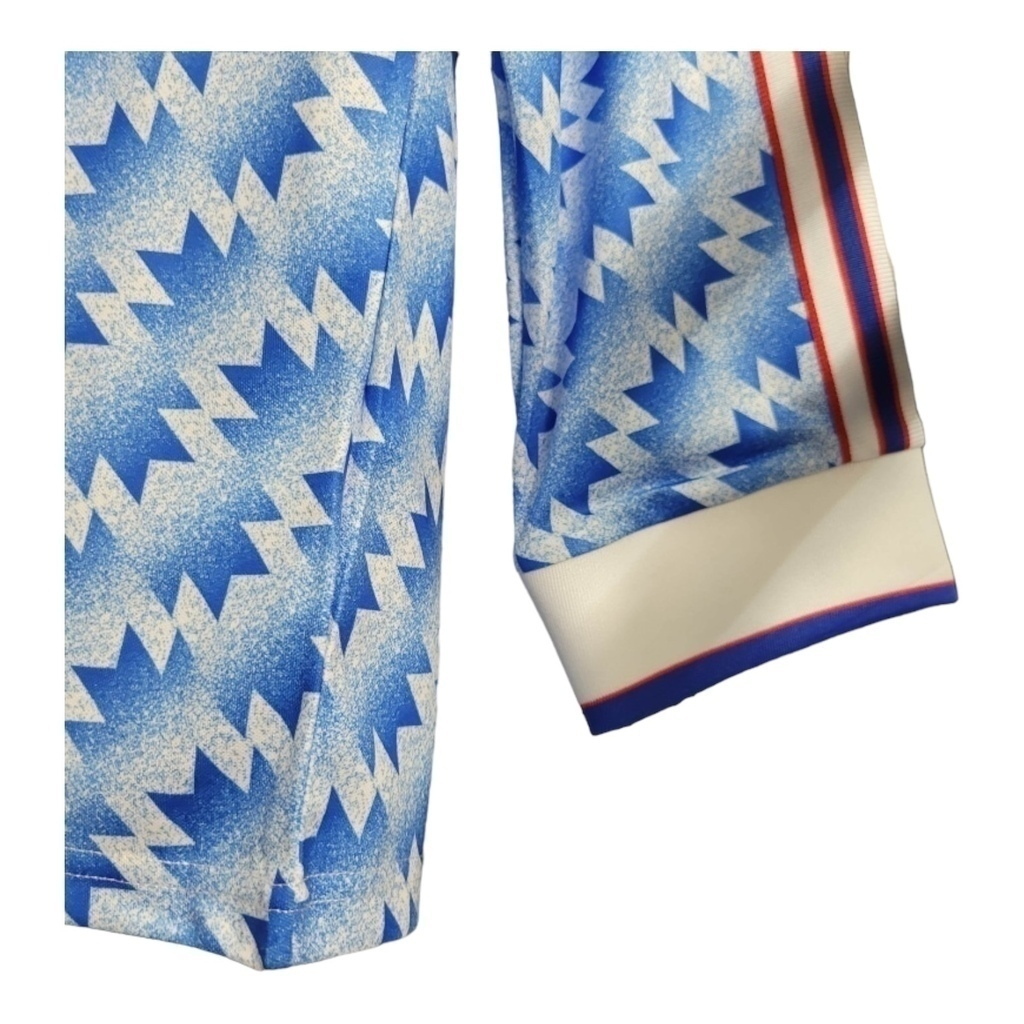 Camisa Manchester United II 1990/1992 Manga Longa - Retrô Adidas - Azul com detalhes em branco e vermelho