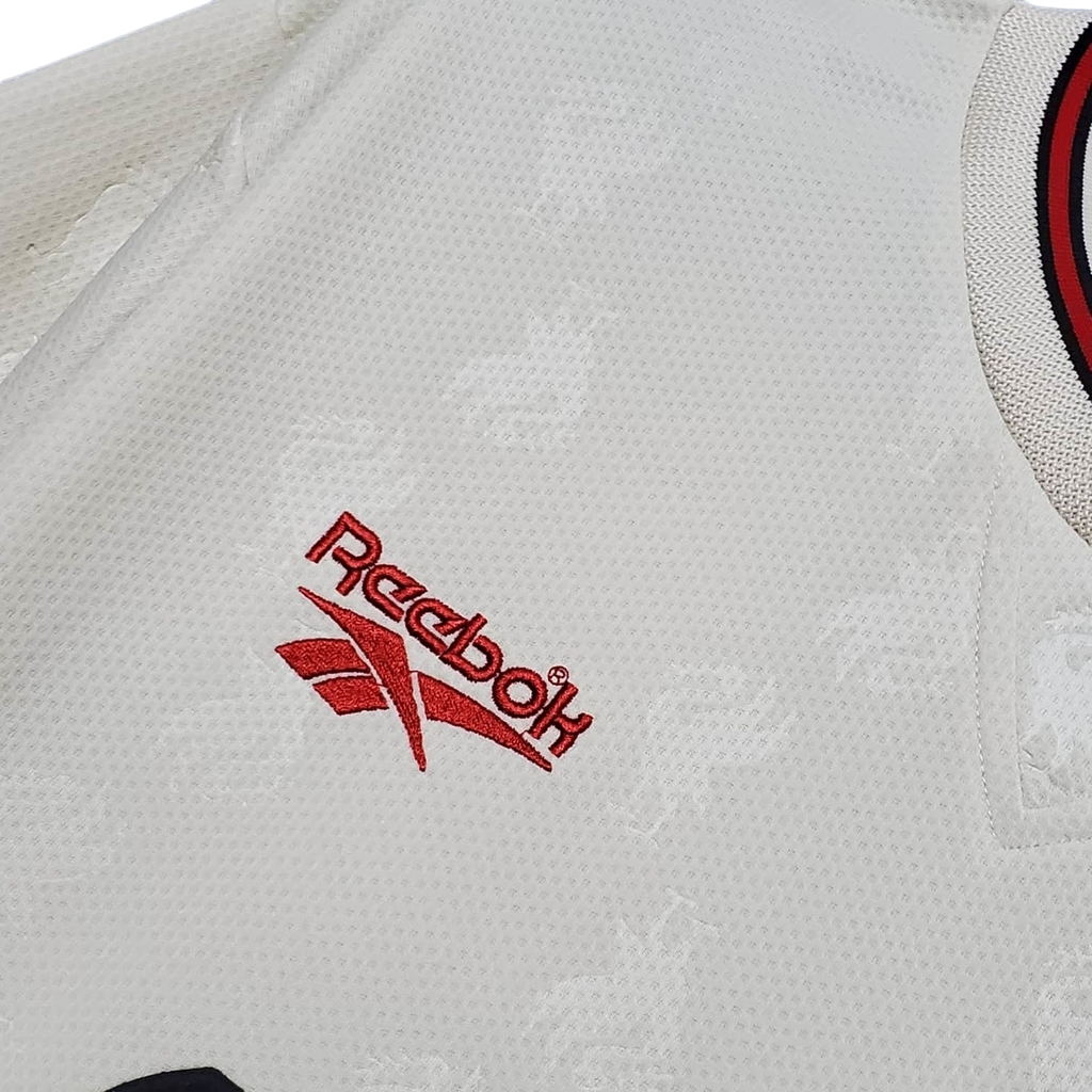 Camisa Liverpool 1996/1997 - Retrô Reebok - Branca
