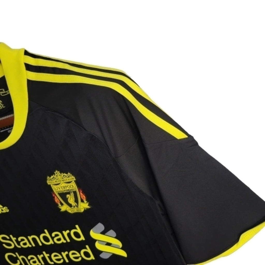 Camisa Liverpool II 2010/2011 - Retrô Adidas - Preta com detalhes em amarelo