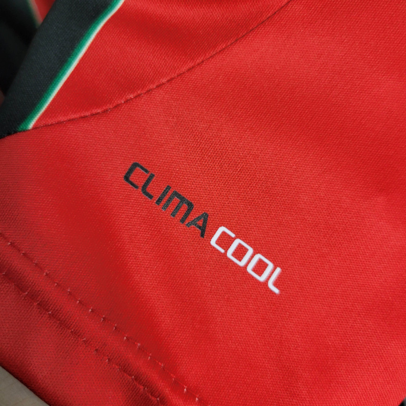 Camisa AC Milan I 2012/2013 - Retrô Adidas - Vermelha e preta com detalhes em branco e verde