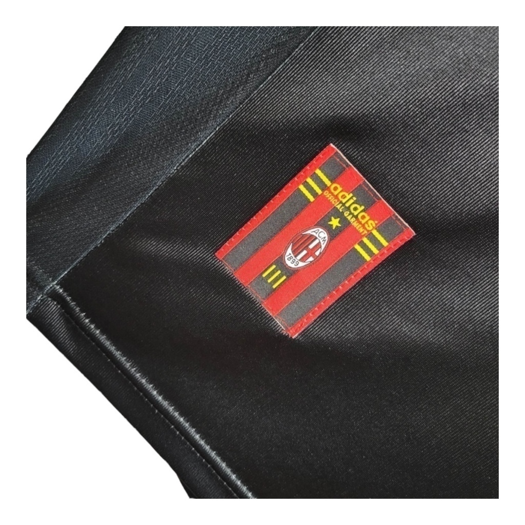 Camisa AC Milan III 1998/1999 - Retrô Adidas - Preta com detalhes em vermelho