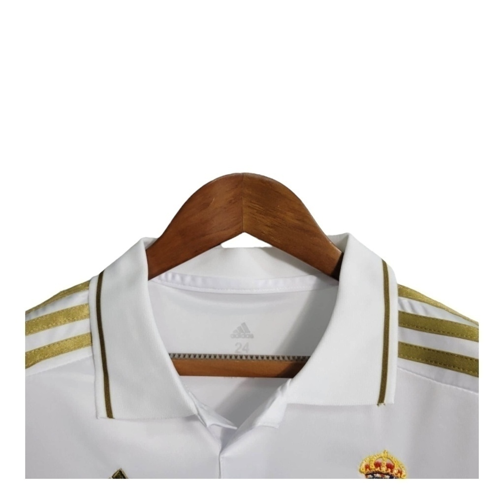 Conjunto Infantil Real Madrid I 2011/2012 - Retrô Adidas - Branco com detalhes em dourado
