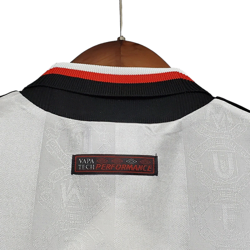Camisa Manchester United 1997/1998 - Retrô Umbro - Branca