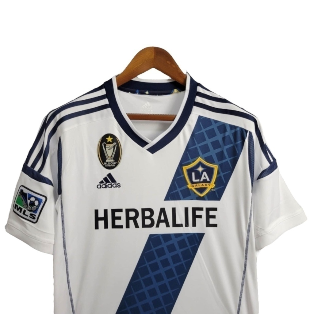 Camisa Los Angeles Galaxy II 2012 - Retrô Adidas - Branca com detalhes em azul com todos os patrocínios