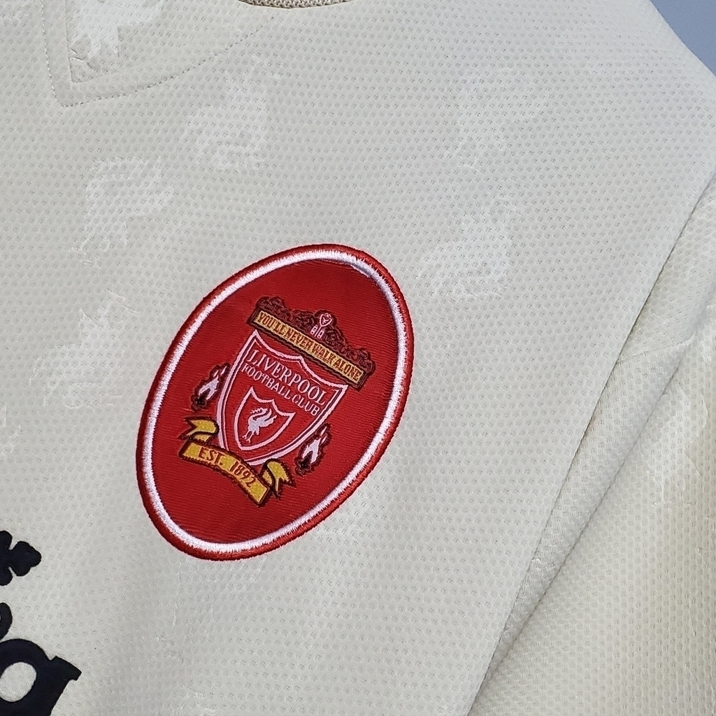 Camisa Liverpool II 1996/1997 - Retrô Reebok - Bege com detalhes em vermelho
