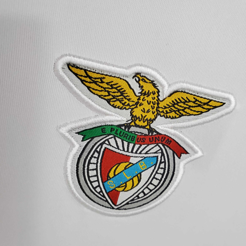 Camisa Benfica 2004/2005 - Retrô Adidas - Branca com detalhes em vermelho