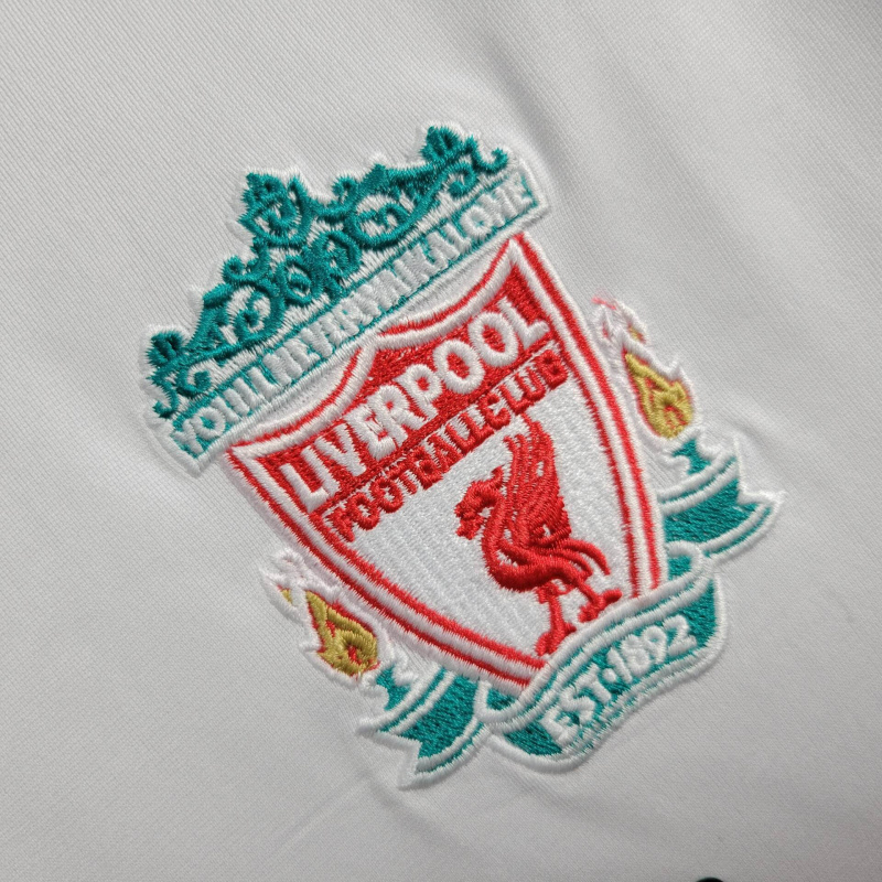 Camisa Liverpool II 2006/2007 Manga Longa - Retrô Adidas - Branca com detalhes em azul e com patrocínio