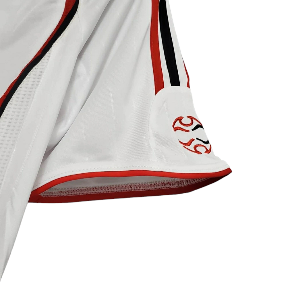 Camisa AC II Milan 2006/2007 - Retrô Adidas - Branca com detalhes em vermelho