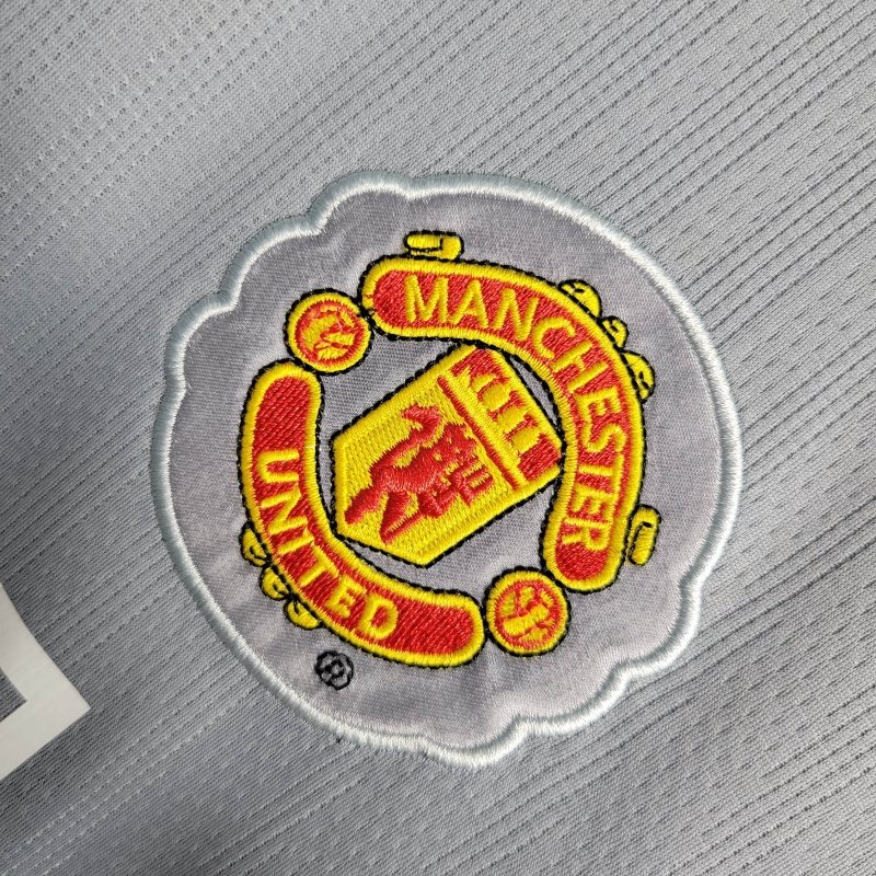 Camisa Manchester United Goleiro 2007/2008 Manga Longa - Retrô Nike - Cinza com detalhes em preto