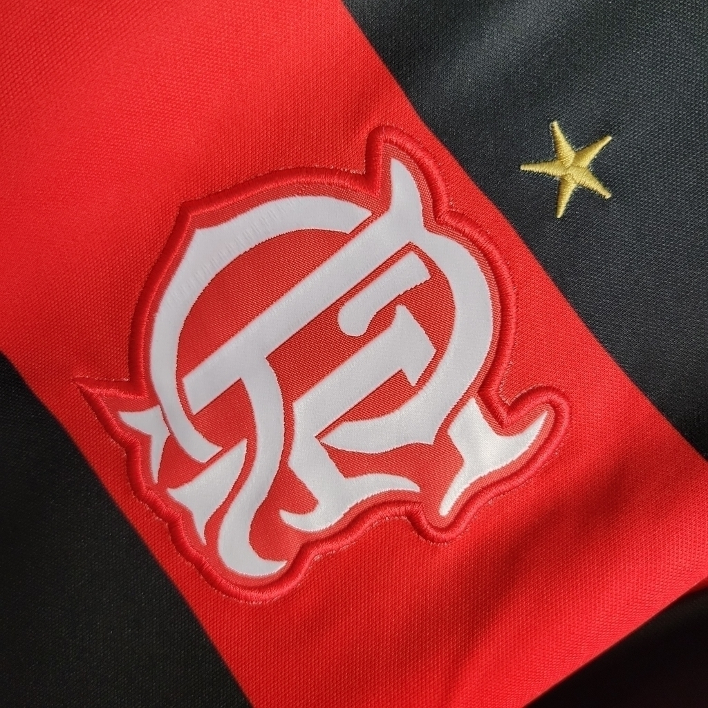 Camisa Flamengo I 2000 - Retrô Nike - Vermelha com detalhes em preto e patrocinios em branco