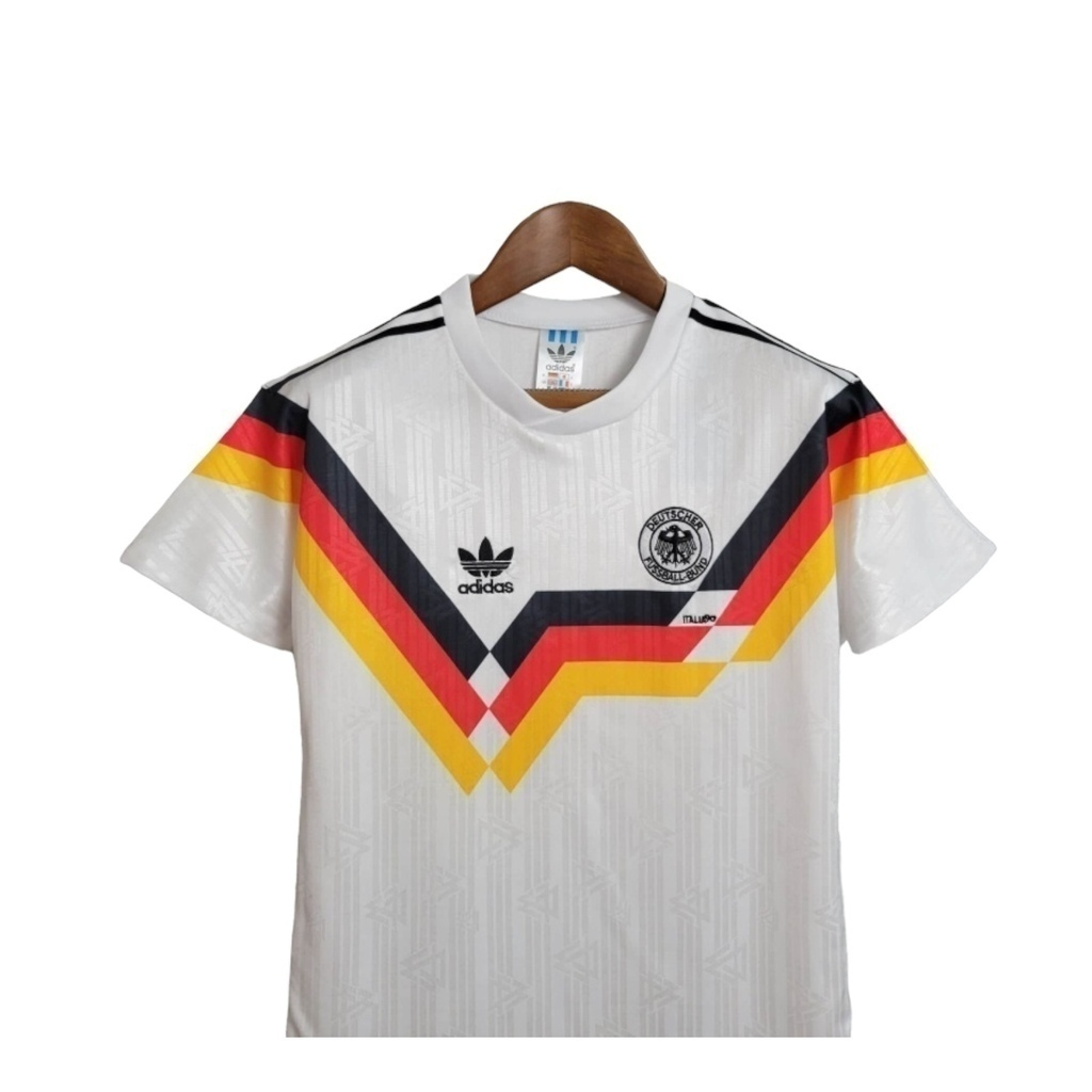 Conjunto Infantil Seleção da Alemanha I 1992 - Retrô Adidas - Branco com detalhes em preto e vermelho e amarelo