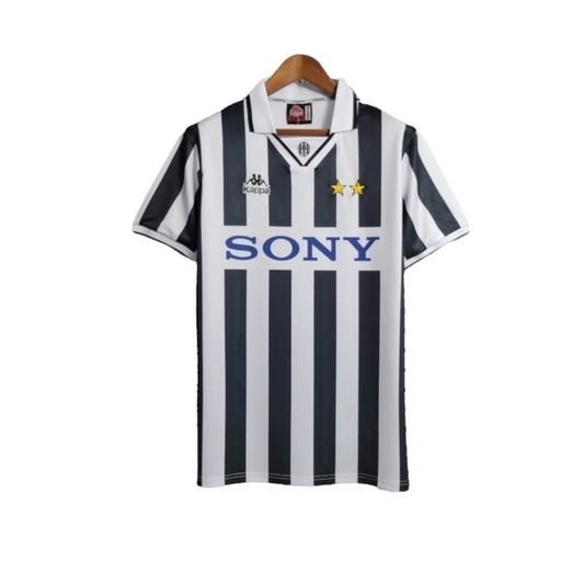 Camisa Juventus I 1995/1997 - Retrô Kappa - Branca e preta