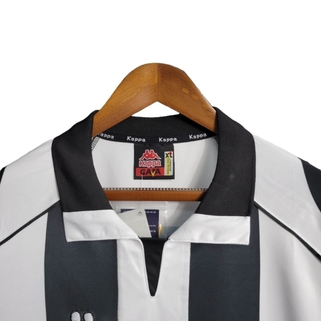 Camisa Juventus I 1997/1998 Manga Longa - Retrô Kappa - Preta e branca