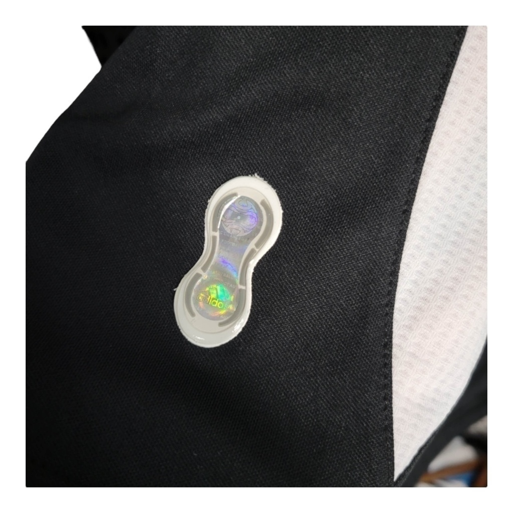 Camisa Real Madrid 2006/2007 - Retrô Adidas - Preta com detalhes em branco