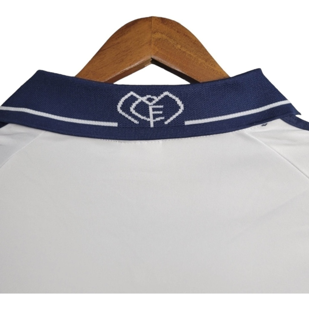 Camisa Real Madrid I 2000/2001 - Retrô Adidas - Branca com detalhes em azul