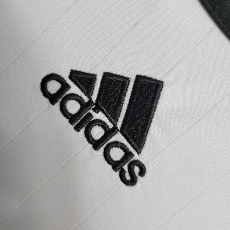 Camisa AC Milan 2006/2007 Manga Longa - Retrô Adidas - Branca com detalhes em preto e vermelho