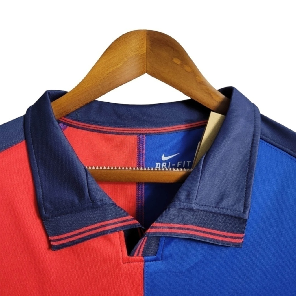 Camisa Barcelona Edição Centenário 1998/1999 Manga Longa - Retrô Nike - Azul e vermelha