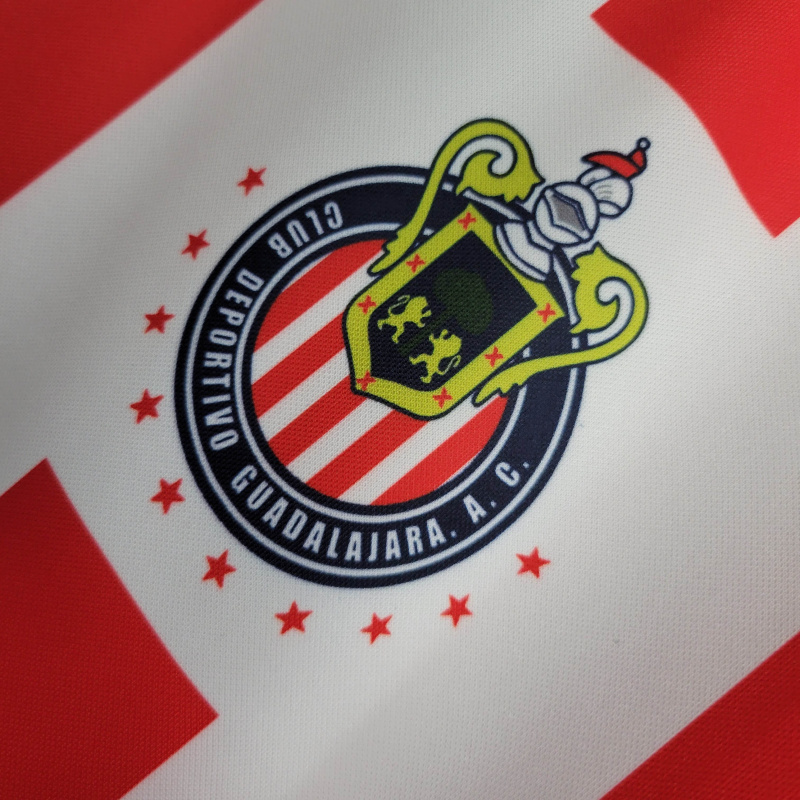 Camisa Chivas Guadalajara 2002/2003 - Retrô Atlética - Branca com detalhes em vermelho e azul