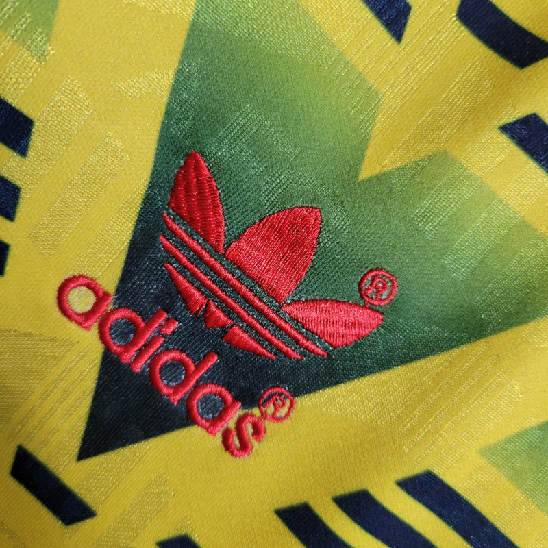 Camisa Arsenal II 1991/1993 - Retrô Adidas - Amarela com detalhes em verde e vermelho