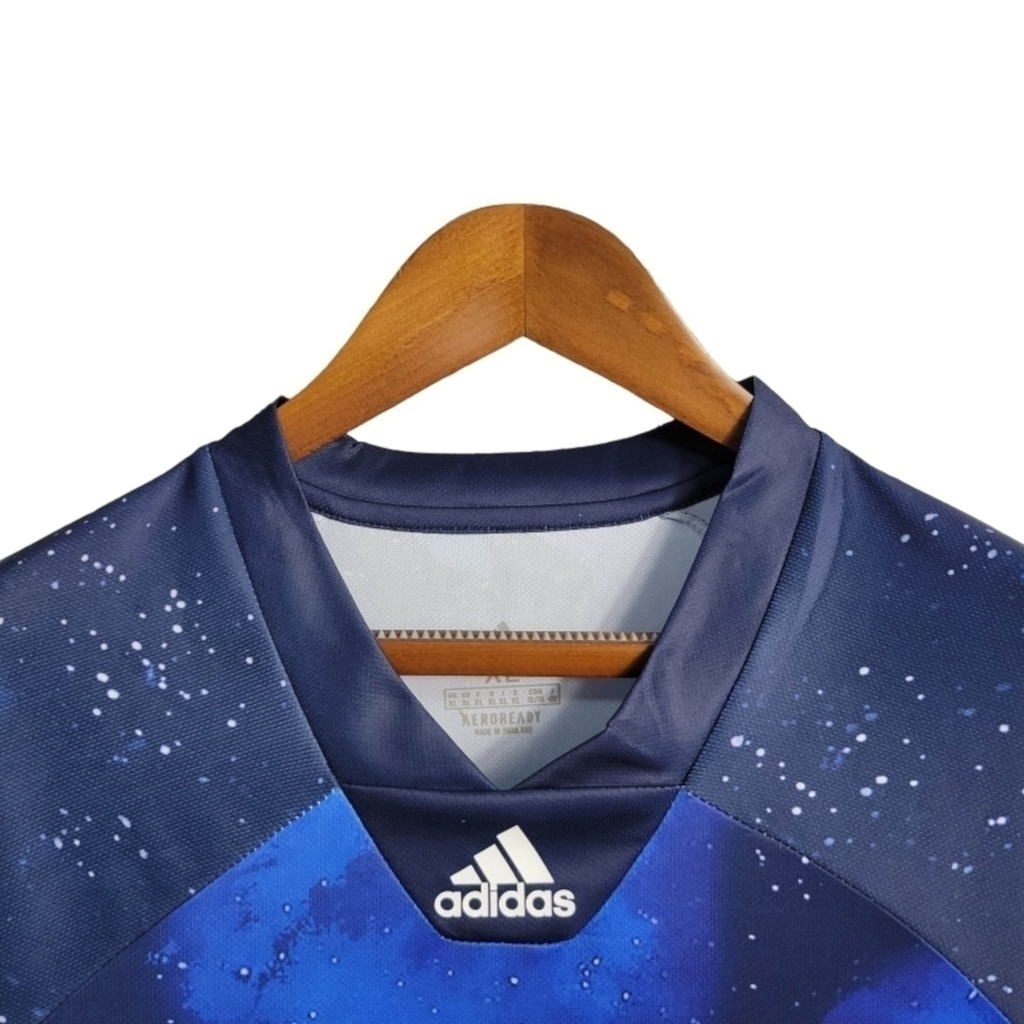Camisa Real Madrid Edição Especial Galácticos I 2018/2019 - Retrô Adidas - Azul