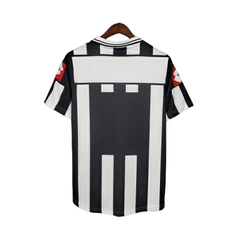 Camisa Juventus I 2001/2002 - Retrô Lotto - Preta e branca