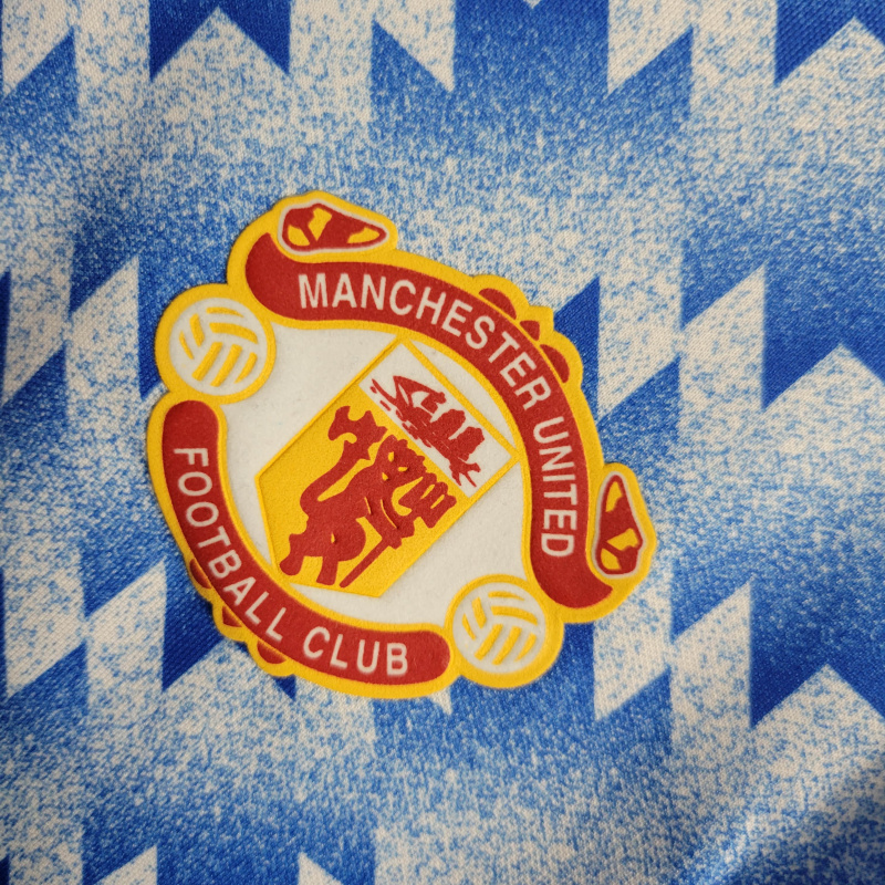 Camisa Manchester United II 1990/1992 Manga Longa - Retrô Adidas - Azul com detalhes em branco e vermelho