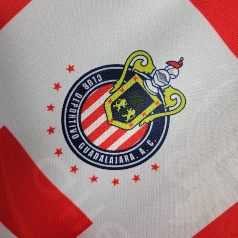 Camisa Chivas Guadalajara I 1994/1995 - Retrô Atlética - Branca com detalhes em vermelho e azul com todos os patrocínios