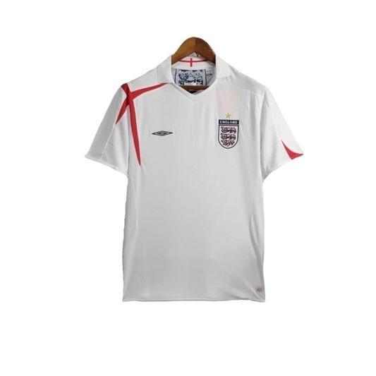 Camisa Seleção da Inglaterra I 2005 - Retrô Umbro - Branca com detalhes em vermelho