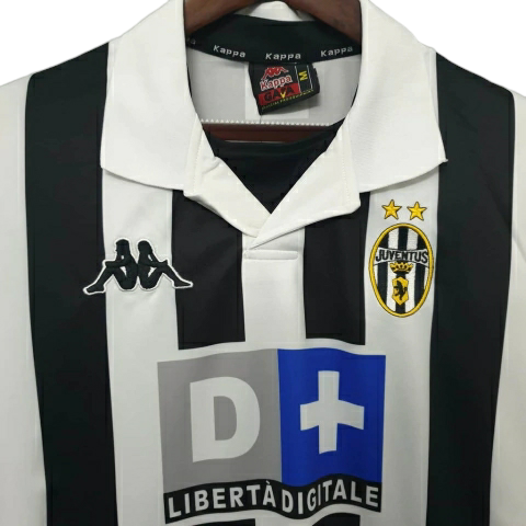 Camisa Juventus I 1999/2000 - Retrô Kappa - Preta e branca