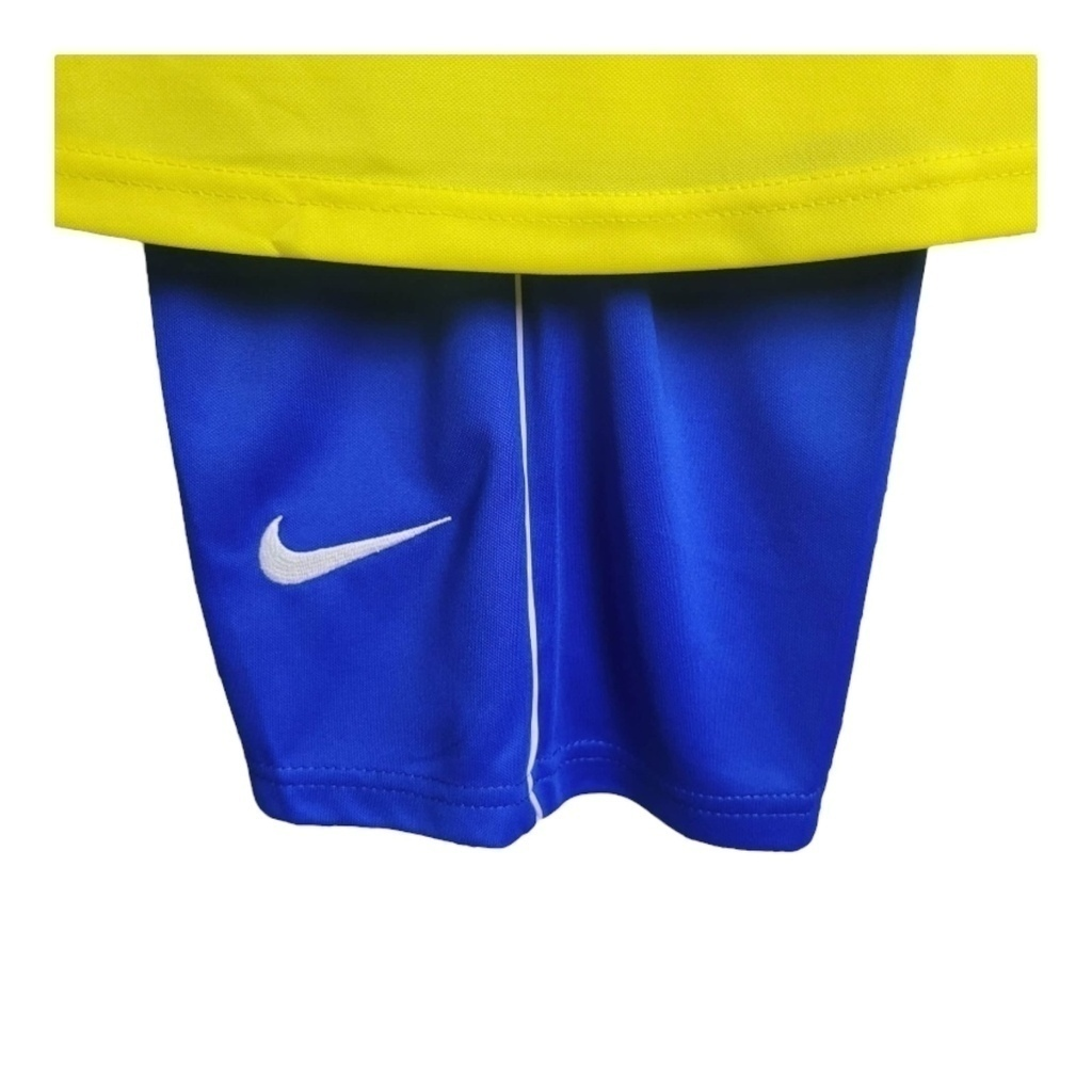 Conjunto Infantil Seleção Brasileira 2002 - Retrô Nike - Amarelo com detalhes em verde