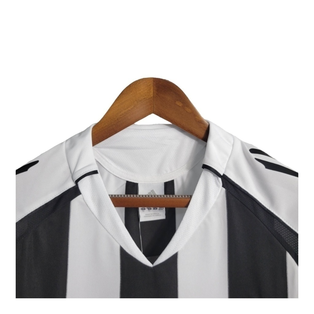 Camisa Newcastle 2004/2006 - Retrô Adidas - Branca com listras pretas