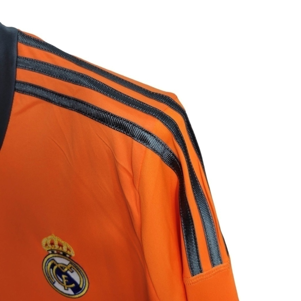 Camisa Real Madrid II 2013/2014 Manga Longa - Retrô Adidas - Laranja com detalhes em cinza