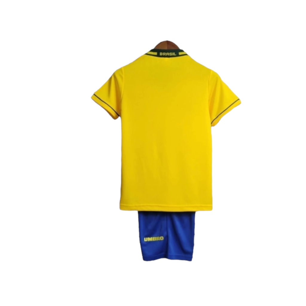 Conjunto Infantil Seleção Brasileira 1994 - Retrô Umbro - Amarelo