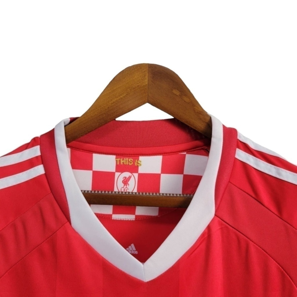 Camisa Liverpool Edição Champions League I 2008/2009 - Retrô Adidas - Vermelha com detalhes em branco