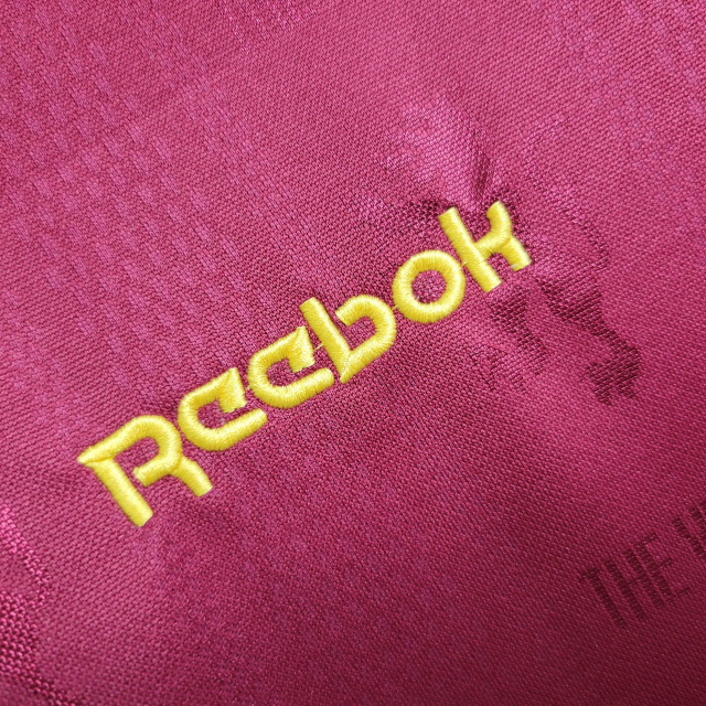 Camisa Aston Villa I 1995/1997 - Retrô Reebok - Vinho com detalhes em azul