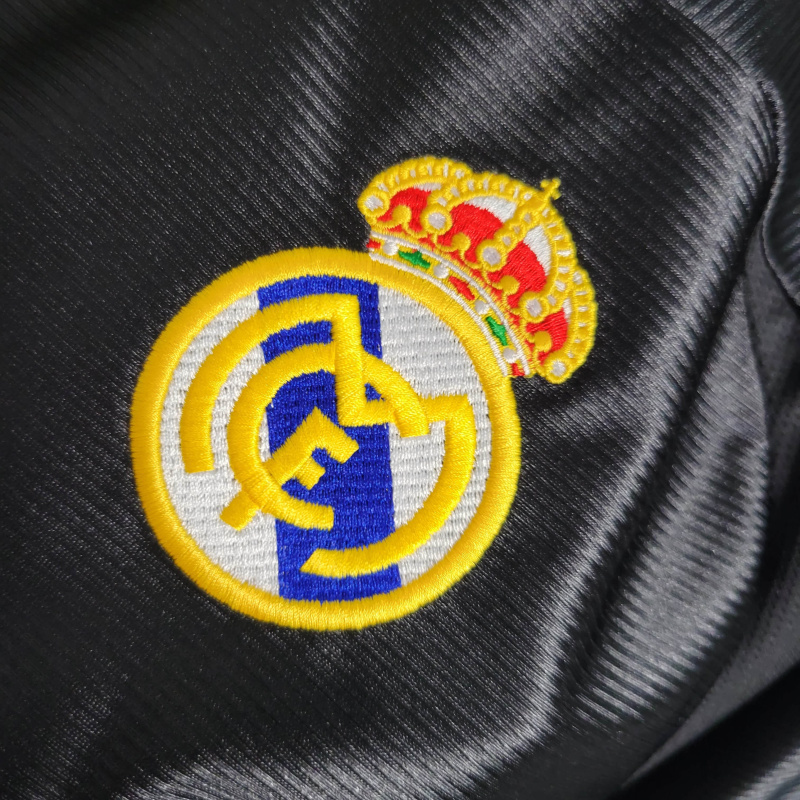 Camisa Real Madrid II 1999/2001 - Retrô Adidas - Preta com detalhes em amarelo