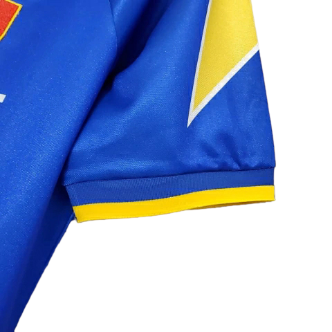 Camisa Juventus II 1995/1997 - Retrô Kappa - Azul com detalhes em amarelo