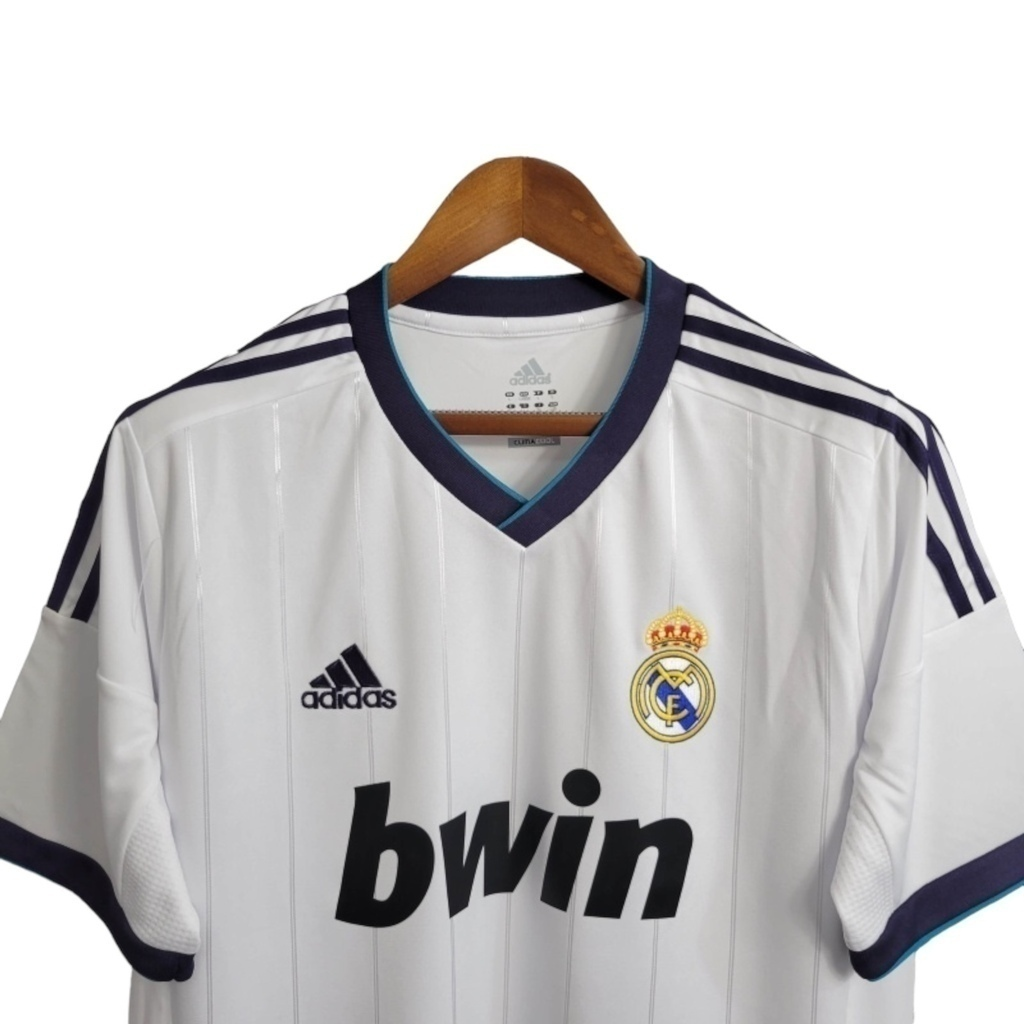 Camisa Real Madrid I 2012/2013 - Retrô Adidas - Branca com detalhes em azul