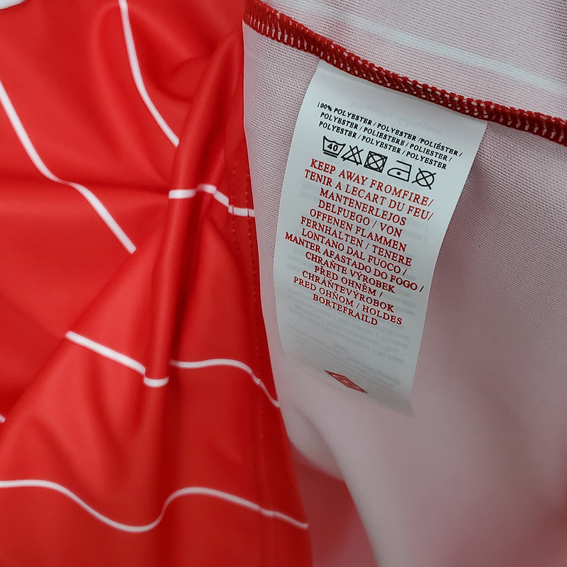 Camisa Liverpool 1984 - Retrô Umbro - Vermelha