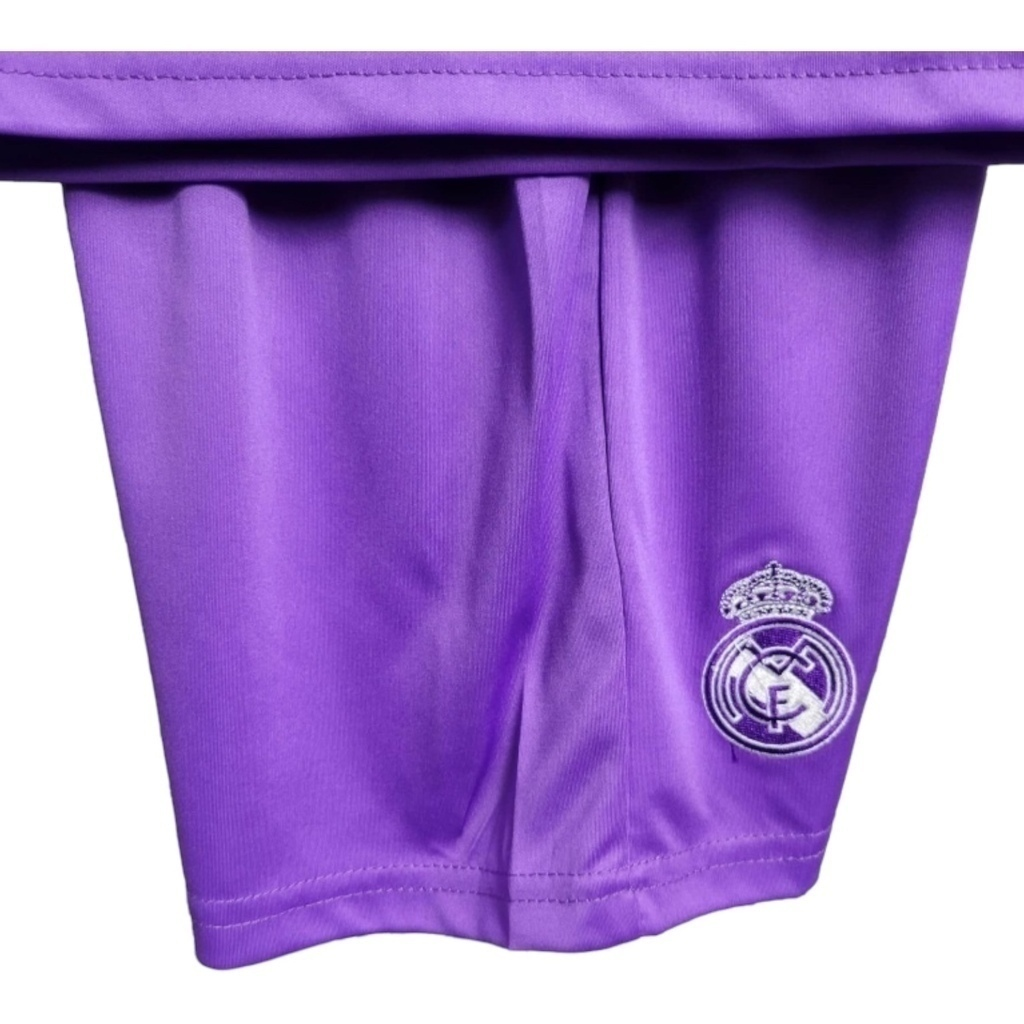 Conjunto Infantil Real Madrid II 2016/2017 - Retrô Adidas - Roxo com detalhes em branco