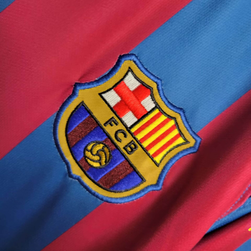 Camisa Barcelona I 2005/2006 Manga Longa - Retrô Nike - Azul e vermelha
